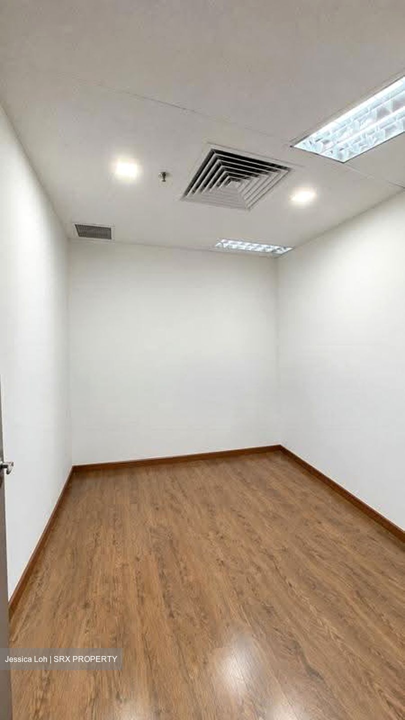 The Adelphi (D6), Office #634110451